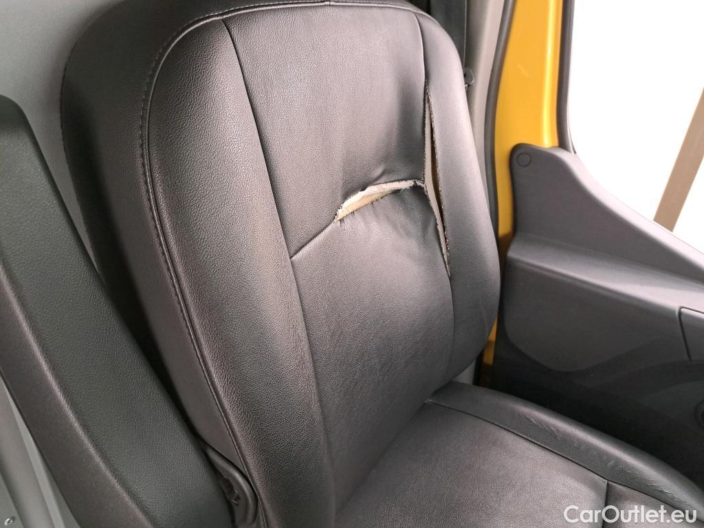  Renault  Master RENAULT  / 2019 / 4P / Fourgon tôlé FG Z.E.Tr CF F3100 L3H2 R75 AI - 19 #1
