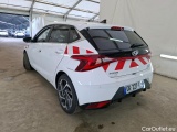 i20