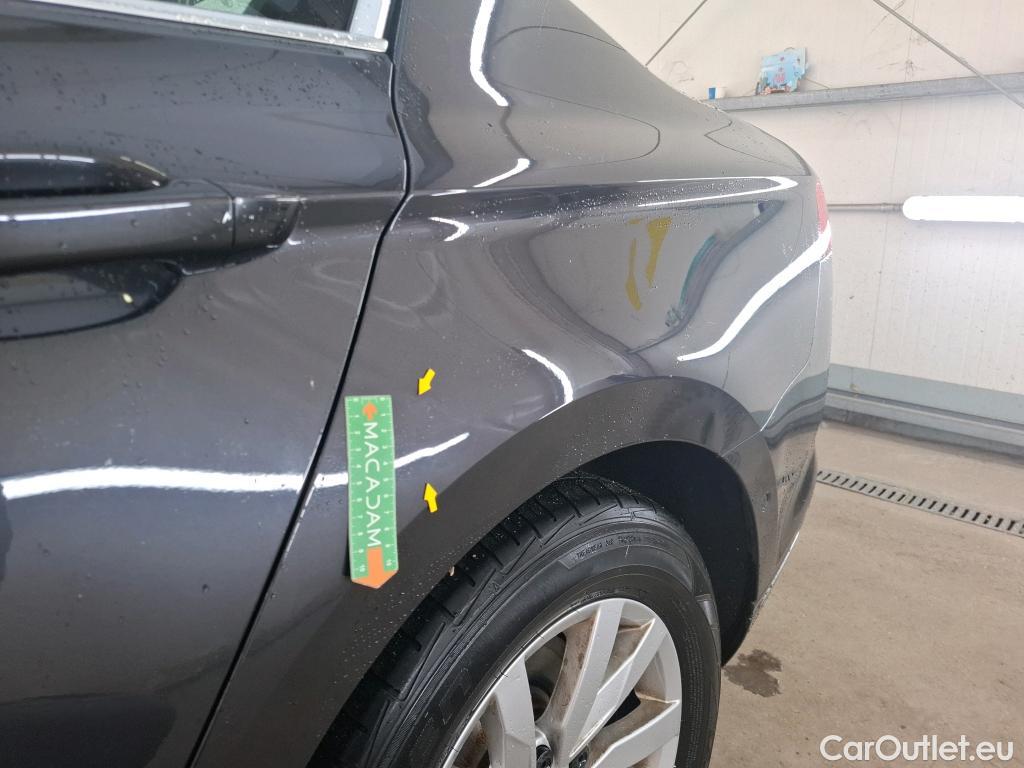  Volkswagen  Passat  Berline Business 1.6 TDI 120CV BVA7 E6dT #1