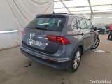  Volkswagen  Tiguan VOLKSWAGEN  / 2016 / 5P / SUV 1.5 TSI 150 EVO DSG7 Carat #3
