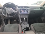  Volkswagen  Tiguan VOLKSWAGEN  / 2016 / 5P / SUV 1.5 TSI 150 EVO DSG7 Carat #5