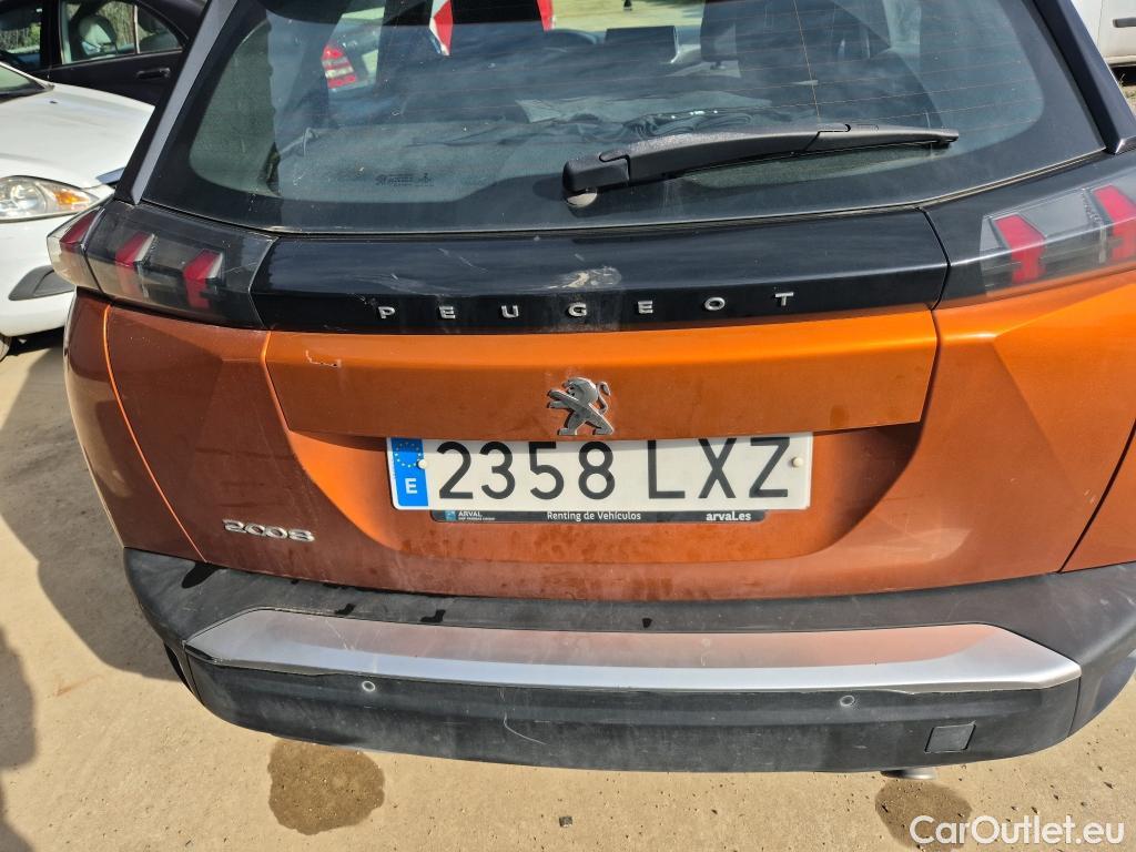  Peugeot  2008 PEUGEOT  / 2019 / 5P / todoterreno Active BlueHDI 81kW (110CV) #25