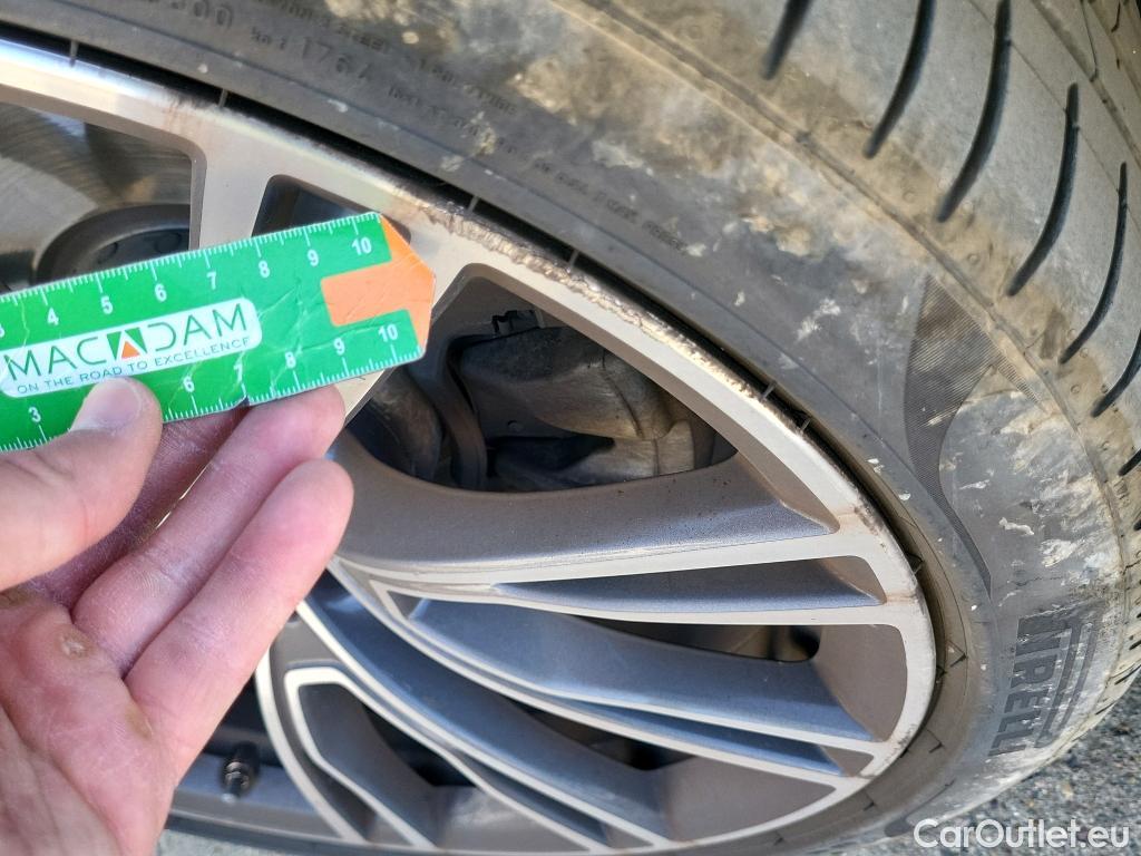  Bmw  X4 BMW  / 2018 / 5P / todoterreno xDrive20d #2