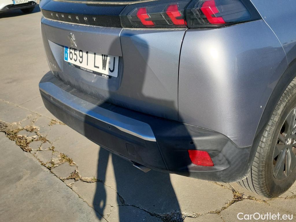  Peugeot  2008 PEUGEOT  / 2019 / 5P / todoterreno Active Pack BlueHDI 81kW (110CV) #13