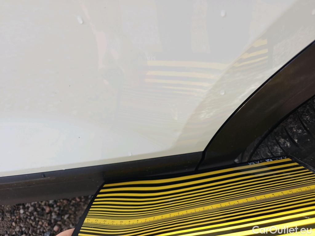  Volkswagen  T-ROC VOLKSWAGEN  / 2017 / 5P / todoterreno Edition 1.6 TDI 85kW (115CV) #61