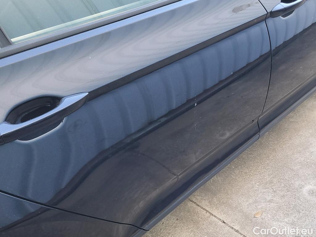  Volkswagen  Passat VOLKSWAGEN  / 2019 / 5P / familiar Variant Business 1.5 TSI 110kW #7