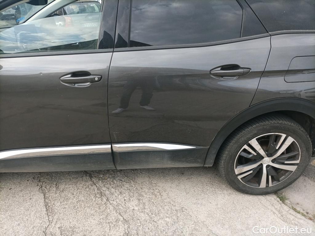  Peugeot  3008 PEUGEOT  Hybrid / 2020 / 5P / todoterreno 225 e-EAT8 Allure (AC2) #5