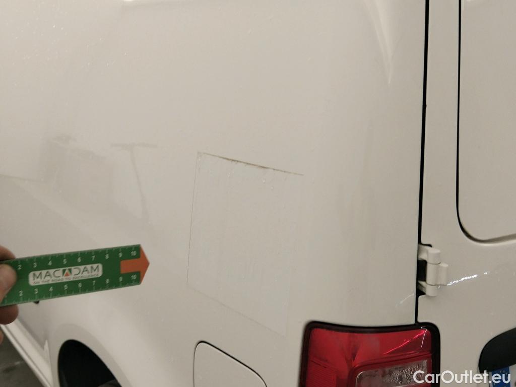 Volkswagen  Caddy VOLKSWAGEN  VU 4p 4G furgón derivado de t Furgón 2.0 TDI SCR 4MOTION BMT 122CV #11