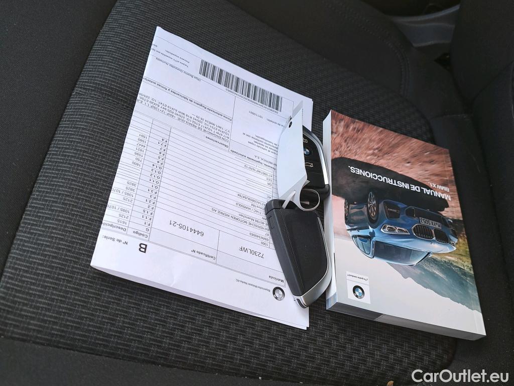  Bmw  X1 BMW  sDrive18dA Corporate 150 CV #14