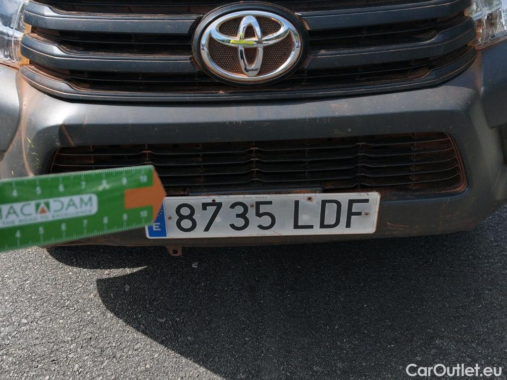  Toyota  Hilux TOYOTA  / 2016 / 4P / pickup 2.4 D-4D Cabina Doble GX #62
