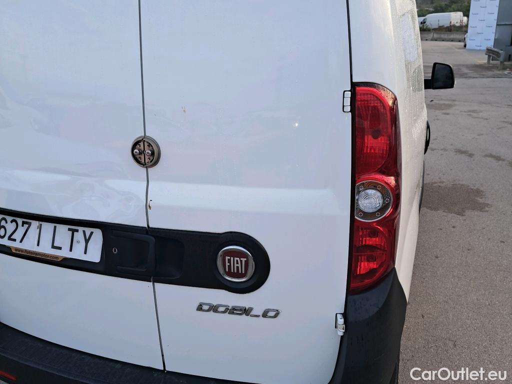  Fiat  Doblo FIAT Doblò Cargo/2015/3P/furgón derivado de turismo Cargo Base 1.6 Mjet 66kW (90CV) #8