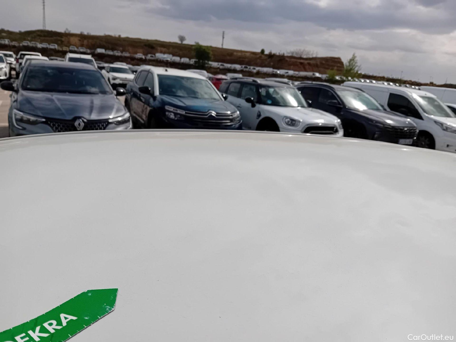  Bmw  X2 BMW  / 2017 / 5P / todoterreno xDrive25e Auto #5