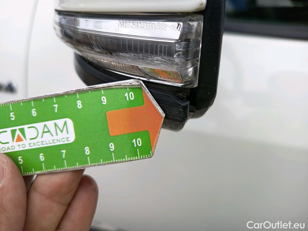  Toyota  RAV4 TOYOTA  / 2018 / 5P / todoterreno 2.5l 220H Luxury #17