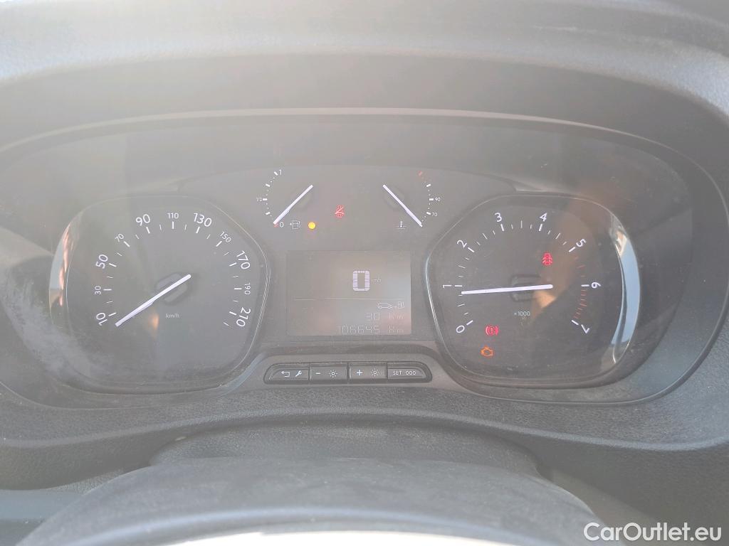  Opel  Vivaro OPEL  / 2019 / 4P / furgón 1.5 Diésel 74kW (100CV) M Std Express (AC) #56