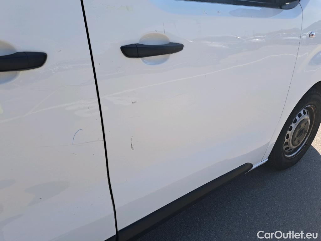  Opel  Vivaro OPEL  / 2019 / 4P / furgón 1.5 Diésel 74kW (100CV) M Std Express (AC) #40