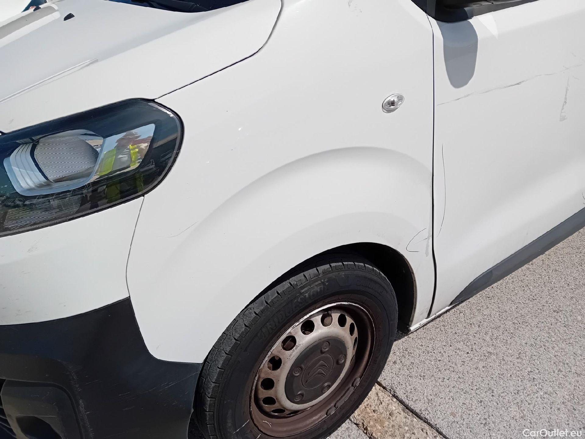  Citroen  Jumpy CITROEN  / 2016 / 4P / furgón Furgón Talla M BlueHDi 100 S&S 6v #22