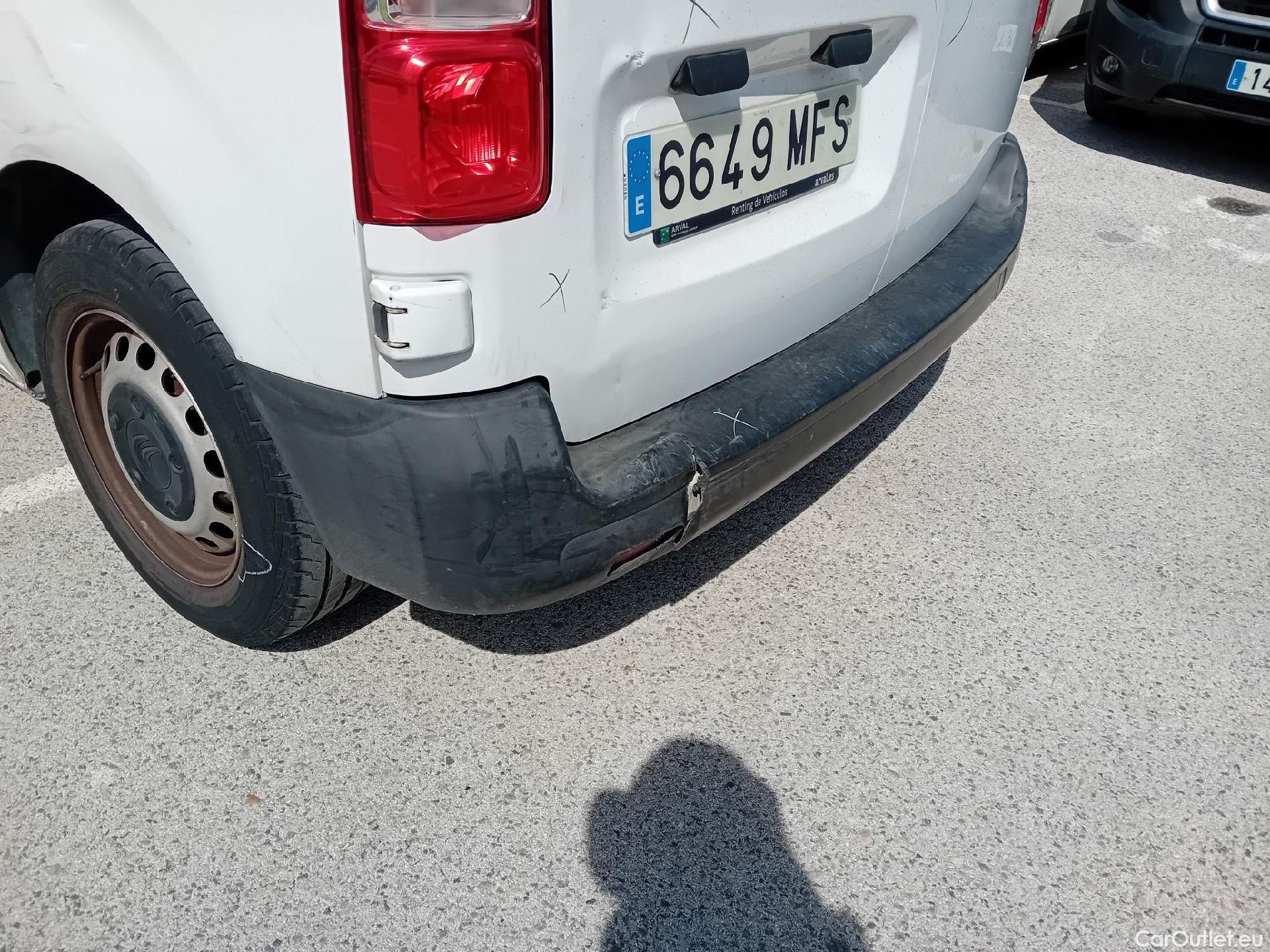  Citroen  Jumpy CITROEN  / 2016 / 4P / furgón Furgón Talla M BlueHDi 100 S&S 6v #35