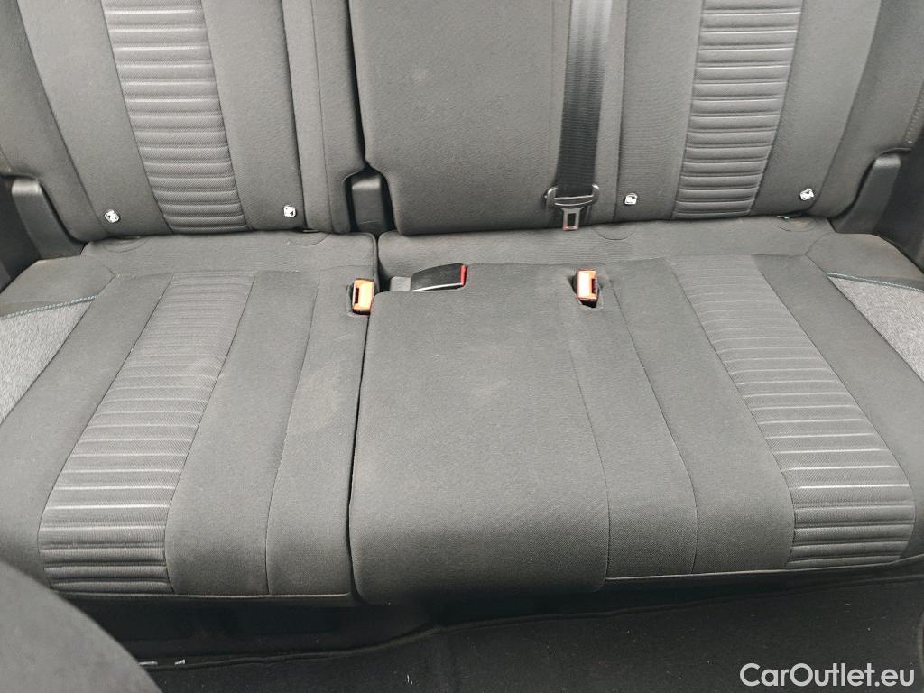  Peugeot  3008  Active Pack 1.2 PureTech 130CV MT6 E6d #9