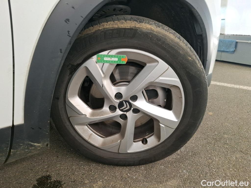  Citroen  C5 Aircross CITROEN  / 2022 / 5P / SUV Hybrid rechargeable 180 e-EAT8 Feel #10
