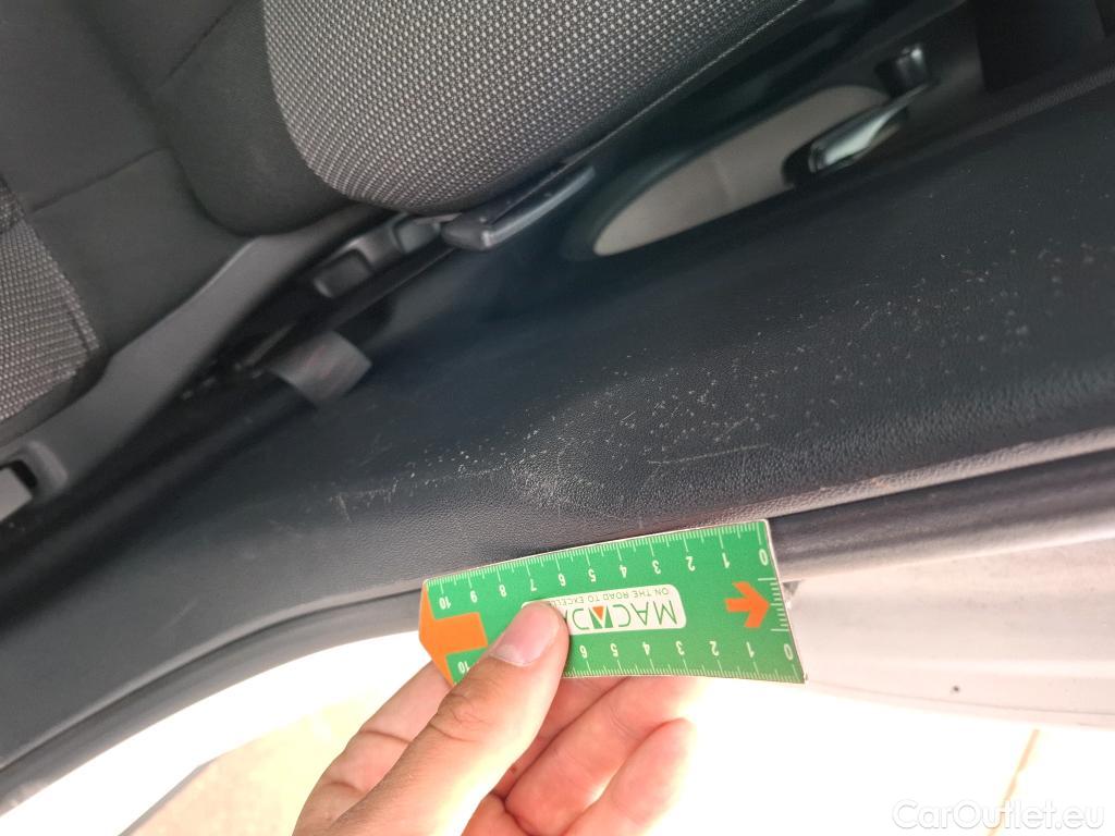  Citroen  C3  Feel Business 1.2 PureTech 80CV BVM5 E6d #2