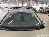  Volkswagen  Golf  VOLKSWAGEN / 2017 / 5P / BERLINA 1.5 TGI BUSINESS BMT DSG #29