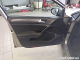  Volkswagen  Golf  VOLKSWAGEN / 2017 / 5P / BERLINA 1.5 TGI BUSINESS BMT DSG #82