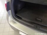  Volkswagen  Golf  VOLKSWAGEN / 2017 / 5P / BERLINA 1.5 TGI BUSINESS BMT DSG #112
