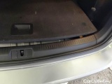  Volkswagen  Golf  VOLKSWAGEN / 2017 / 5P / BERLINA 1.5 TGI BUSINESS BMT DSG #114