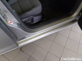  Volkswagen  Golf  VOLKSWAGEN / 2017 / 5P / BERLINA 1.5 TGI BUSINESS BMT DSG #125