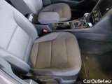  Volkswagen  Golf  VOLKSWAGEN / 2017 / 5P / BERLINA 1.5 TGI BUSINESS BMT DSG #127