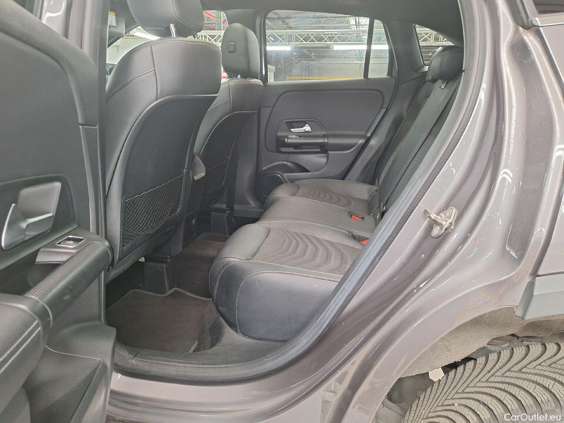 Mercedes  GLA Mercedes,  '20 PHEV, Mercedes-Benz   250e Business Solution 5d #37