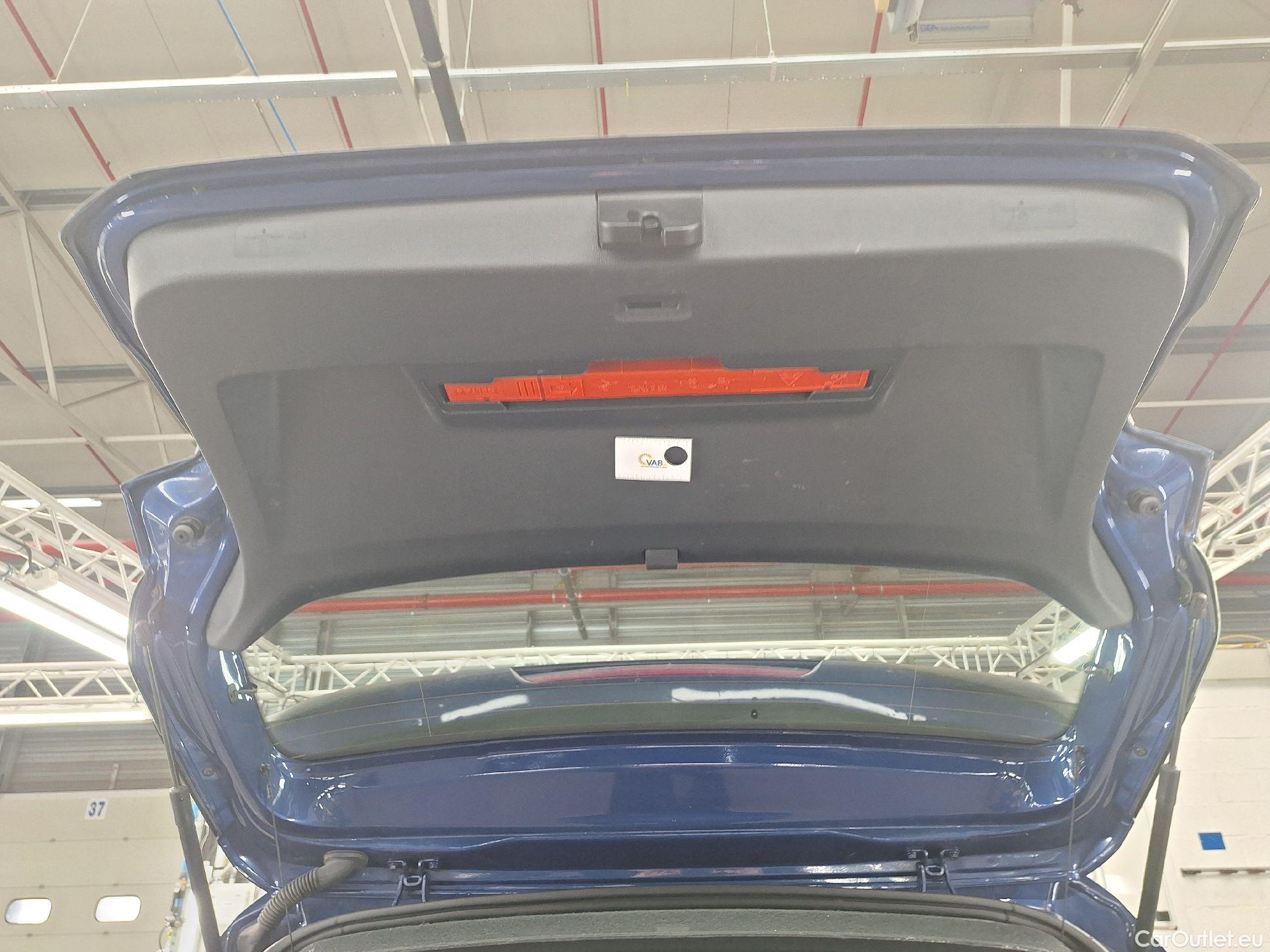  Volkswagen  T-CROSS VW,  '18, Volkswagen  1.0 TSI 70kW United 5d #20