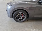  Alfa Romeo   STELVIO ALFA ROMEO / 2017 / 5P / SUV 2.2 TD 210 CV VELOCE AT8 Q4 #59