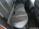 Peugeot  2008 PEUGEOT  / 2019 / 5P / CROSSOVER BLUEHDI 130 EAT8 ALLURE S/S AUT. #16