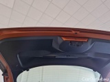  Peugeot  2008 PEUGEOT  / 2019 / 5P / CROSSOVER BLUEHDI 130 EAT8 ALLURE S/S AUT. #105
