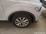  Volkswagen  T-ROC VOLKSWAGEN  / 2017 / 5P / SUV 2.0 TDI SCR BUSINESS BMT DSG #17