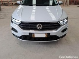  Volkswagen  T-ROC VOLKSWAGEN  / 2017 / 5P / SUV 2.0 TDI SCR BUSINESS BMT DSG #38
