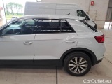  Volkswagen  T-ROC VOLKSWAGEN  / 2017 / 5P / SUV 2.0 TDI SCR BUSINESS BMT DSG #63