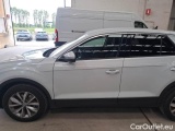  Volkswagen  T-ROC VOLKSWAGEN  / 2017 / 5P / SUV 2.0 TDI SCR BUSINESS BMT DSG #66