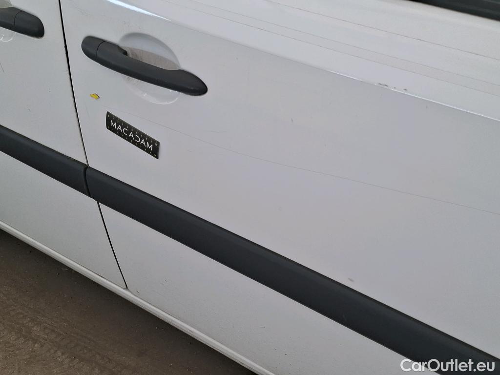  Renault  Kangoo  Express Extra (Série Spéciale) 1.5 dCi 75CV BVM5 E6 #28
