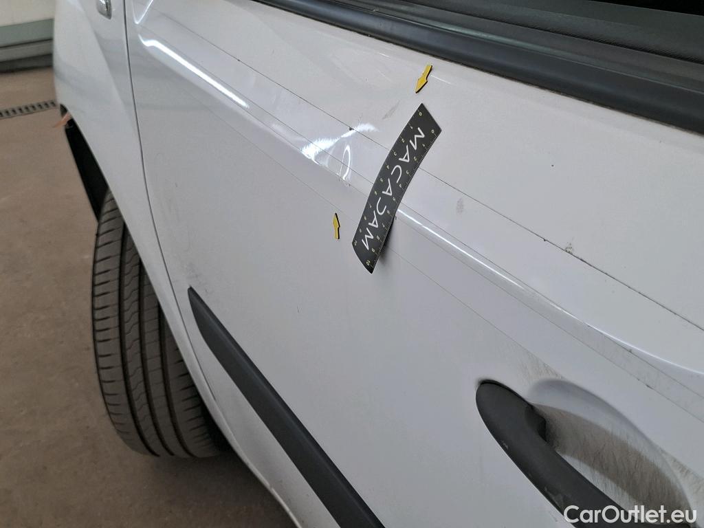  Renault  Kangoo  Express Extra (Série Spéciale) 1.5 dCi 75CV BVM5 E6 #19