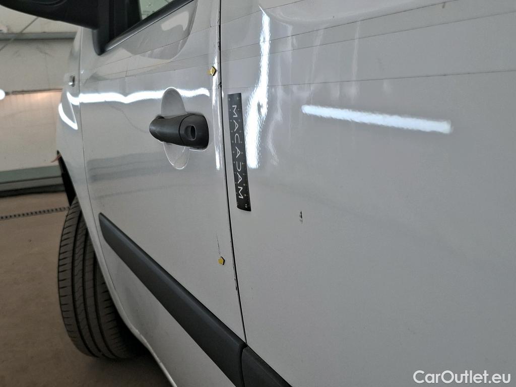  Renault  Kangoo  Express Extra (Série Spéciale) 1.5 dCi 75CV BVM5 E6 #21