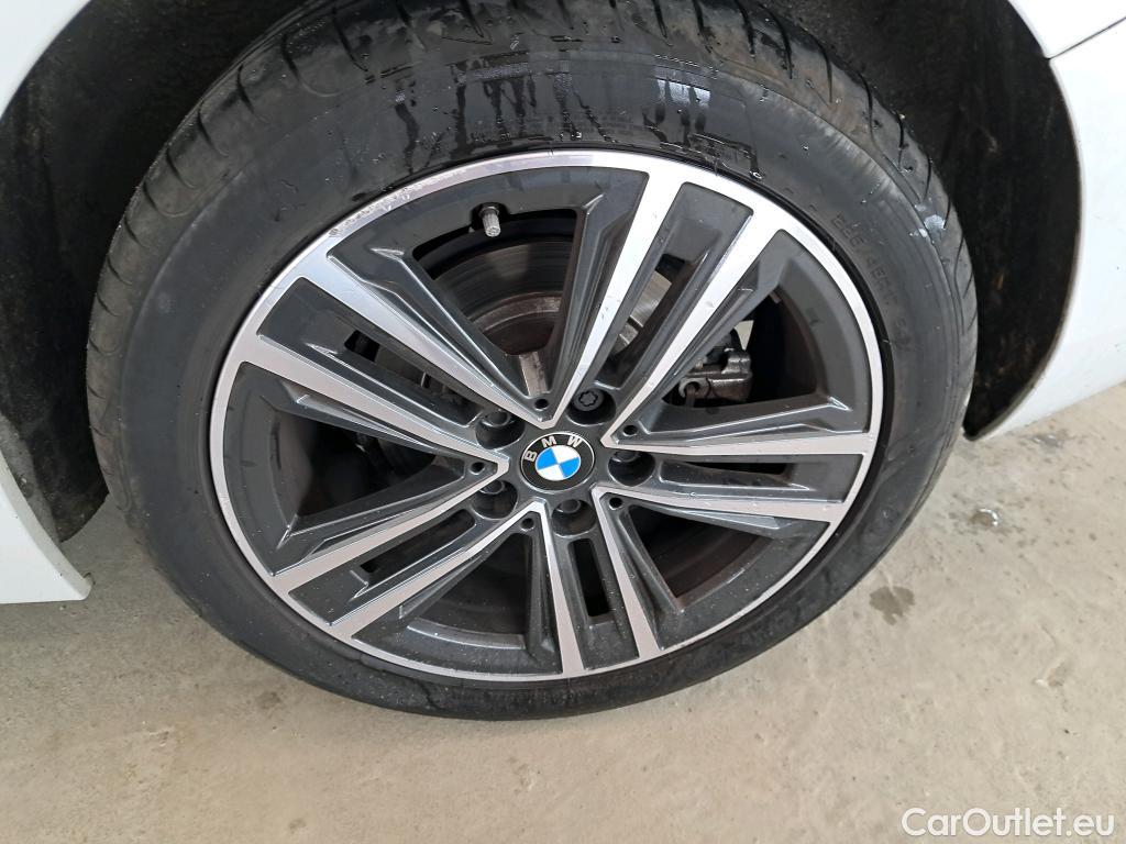  Bmw  Serie 1 BMW Série 1 / 2019 / 5P / Berline 116i DKG7 Business Design #16