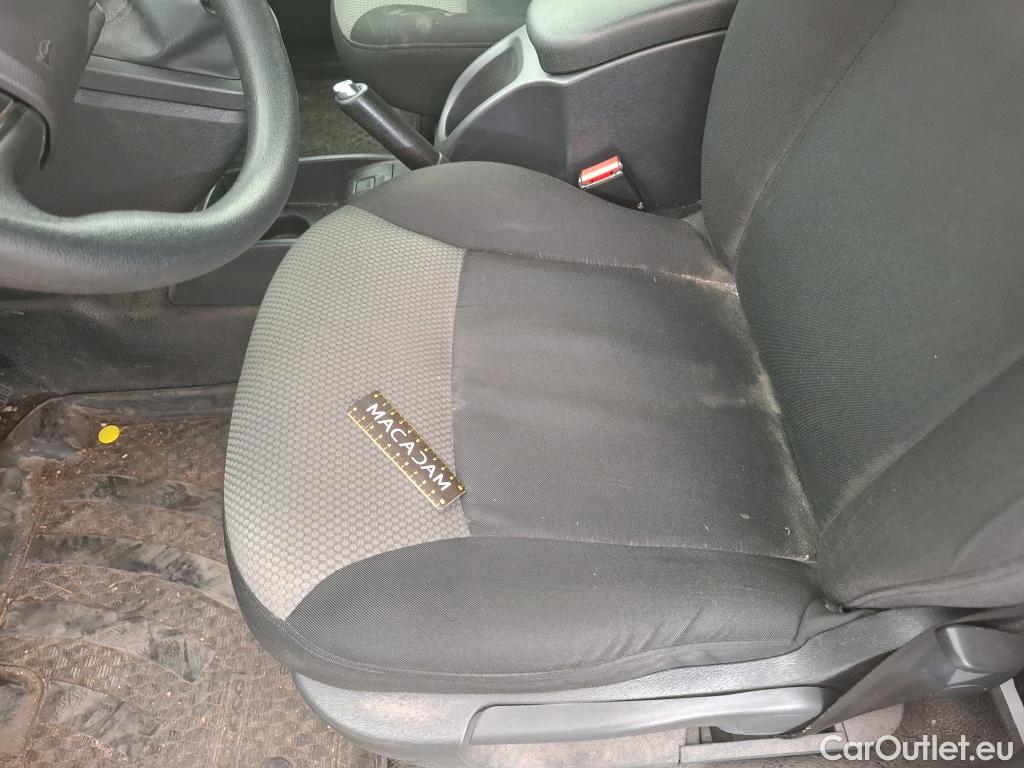  Renault  Kangoo  Express Extra (Série Spéciale) 1.5 dCi 75CV BVM5 E6 #51