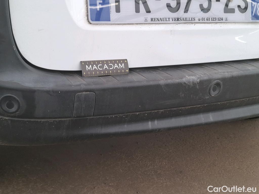  Renault  Kangoo  Express Extra (Série Spéciale) 1.5 dCi 75CV BVM5 E6 #24