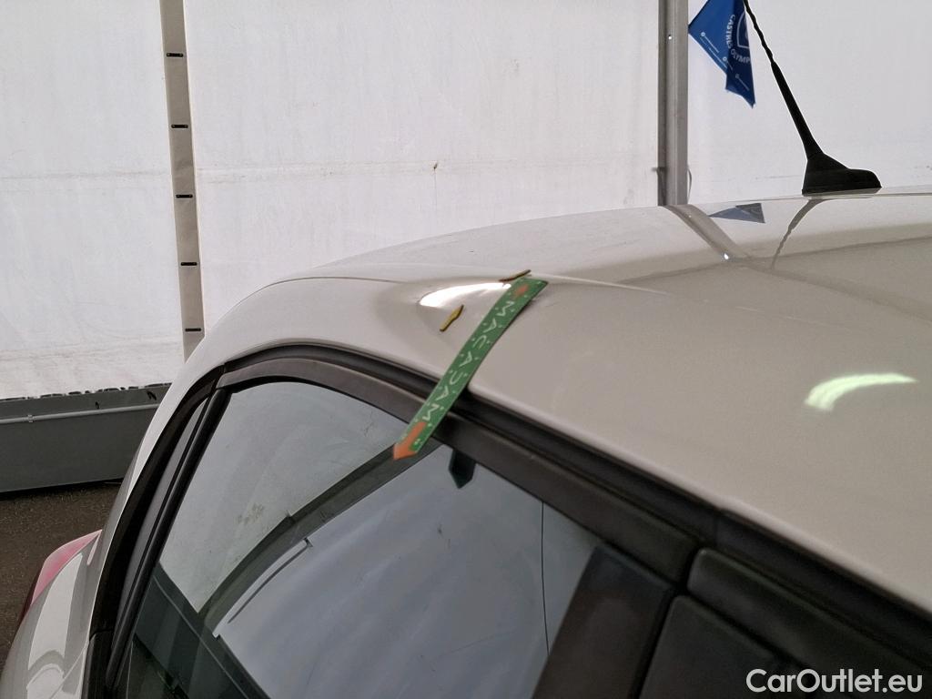  Citroen  C3  Société Feel 1.5 BlueHDI 100CV BVM6 E6d #102