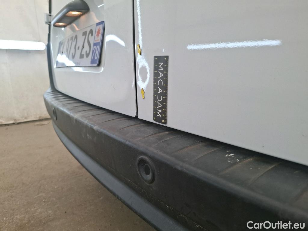  Renault  Kangoo  Express Extra (Série Spéciale) 1.5 dCi 75CV BVM5 E6 #16