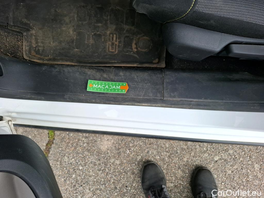  Citroen  C3  Société Feel 1.5 BlueHDI 100CV BVM6 E6d #61