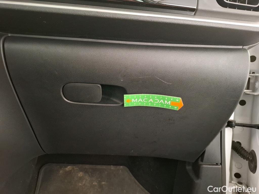  Citroen  C3  Société Feel 1.5 BlueHDI 100CV BVM6 E6d #65