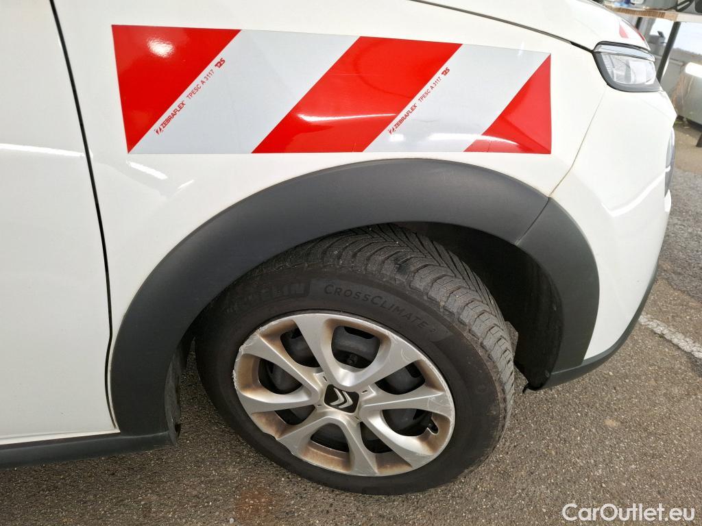  Citroen  C3  Société Feel 1.5 BlueHDI 100CV BVM6 E6d #82